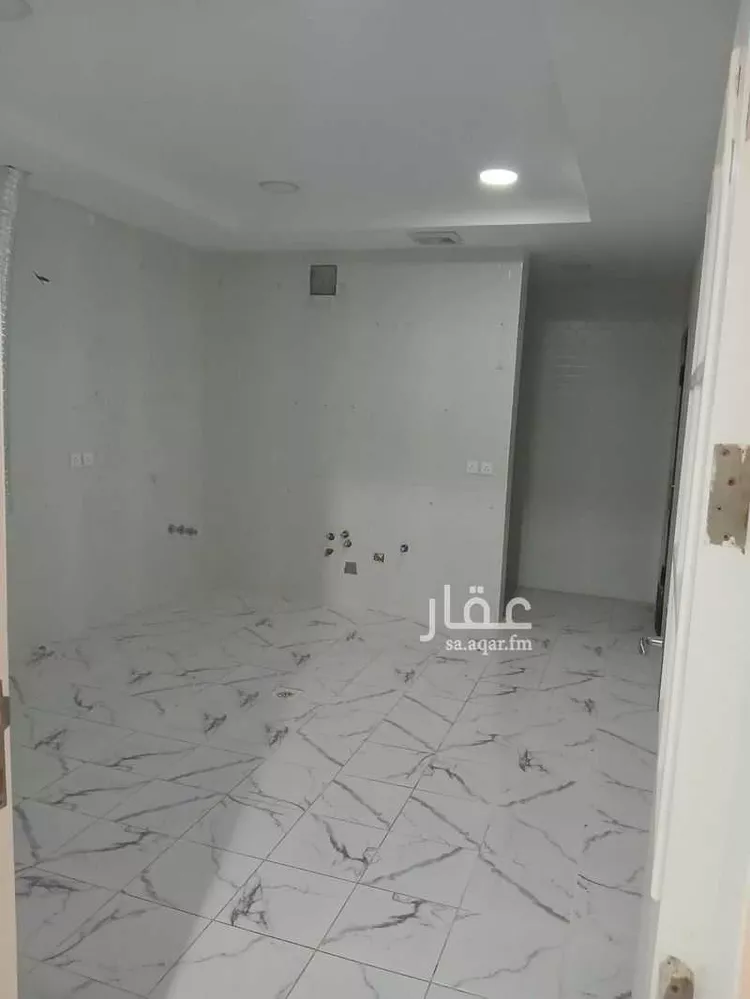 فيلا للإيجار في شارع احمد بن يحي, حي ضاحية الملك فهد, مدينة الدمام, المنطقة الشرقية صورة 3