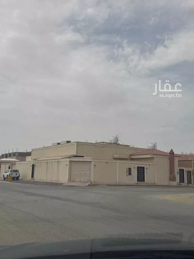 دور للبيع في شارع الحكم ابن عمرو ابن الشريد ، حي نوارة ، المزاحمية ، المزاحمية
