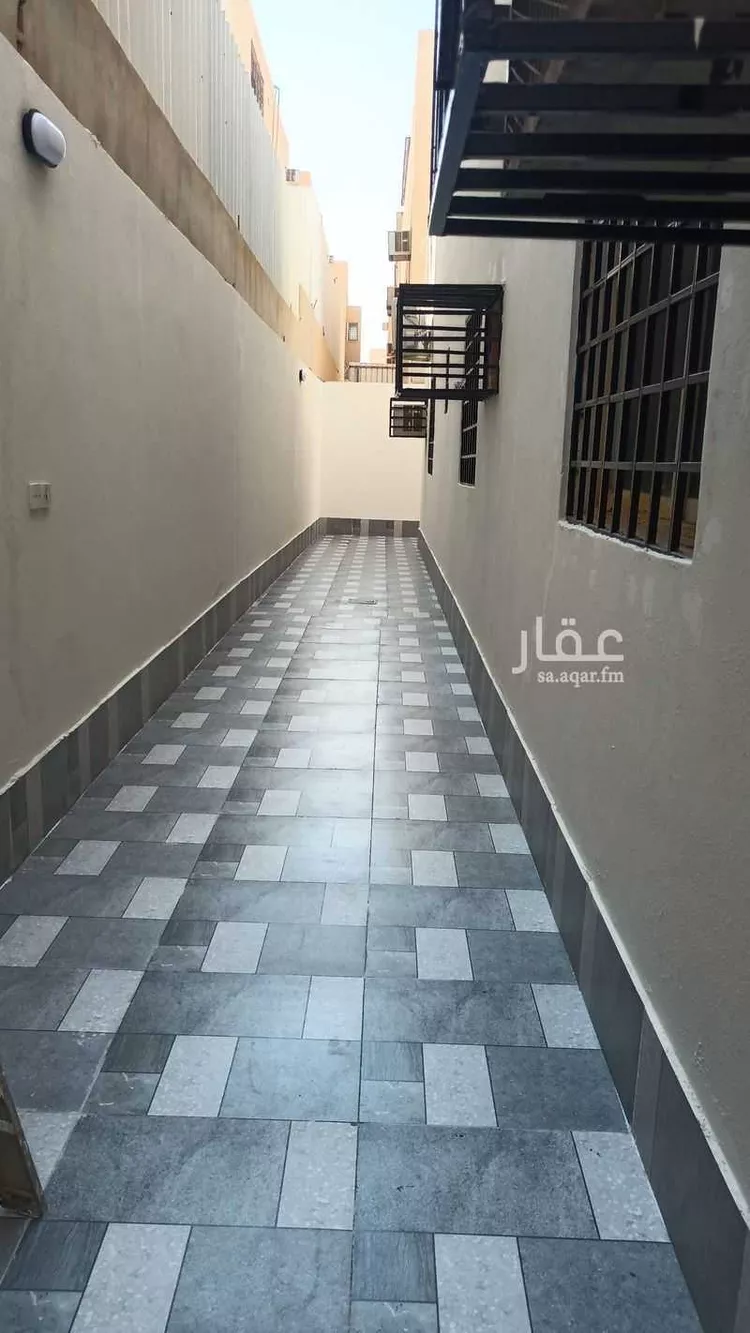 فيلا للبيع في شارع الأنجل, حي الدار البيضاء, مدينة الرياض, منطقة الرياض صورة 4