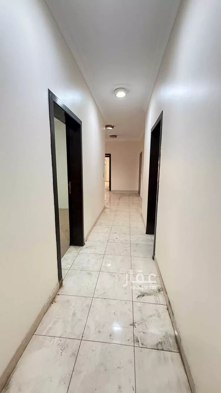 فيلا للبيع في شارع الطرف, حي الحمراء, مدينة الخبر, المنطقة الشرقية