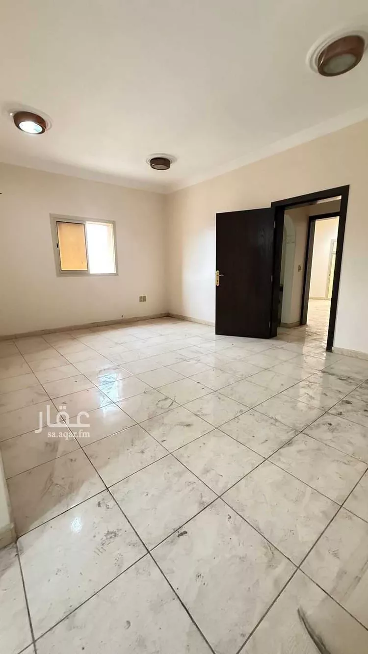 فيلا للبيع في شارع الطرف, حي الحمراء, مدينة الخبر, المنطقة الشرقية صورة 3