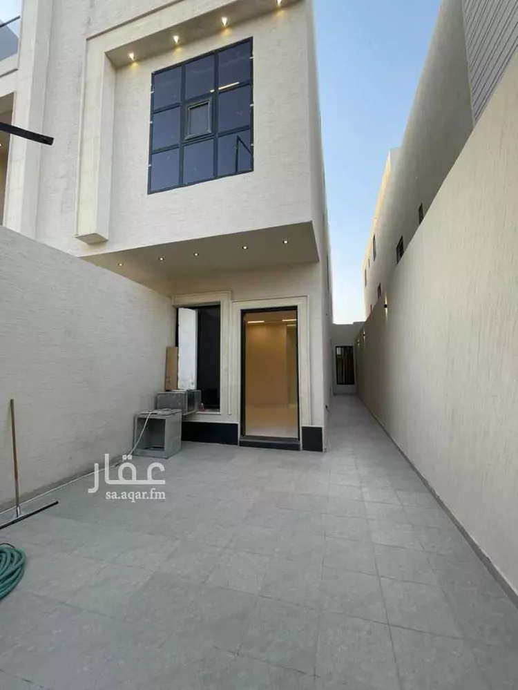 دور للبيع في شارع القاضي شريح, حي طويق, مدينة الرياض, منطقة الرياض صورة 2