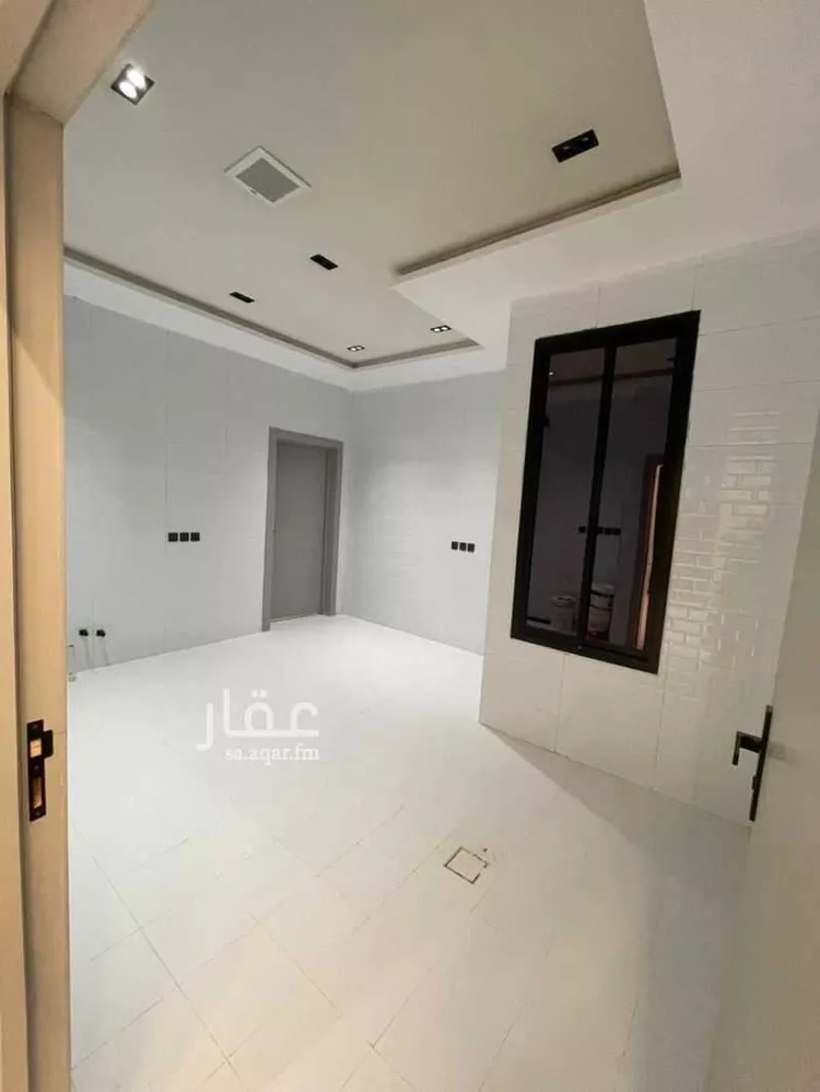 دور للبيع في شارع القاضي شريح, حي طويق, مدينة الرياض, منطقة الرياض صورة 4
