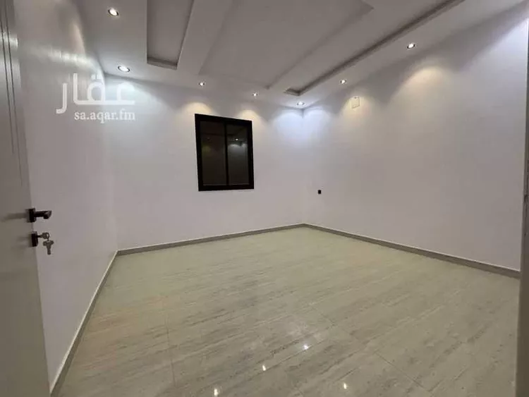 Floor for Rent in Riyadh Okaz صورة 3