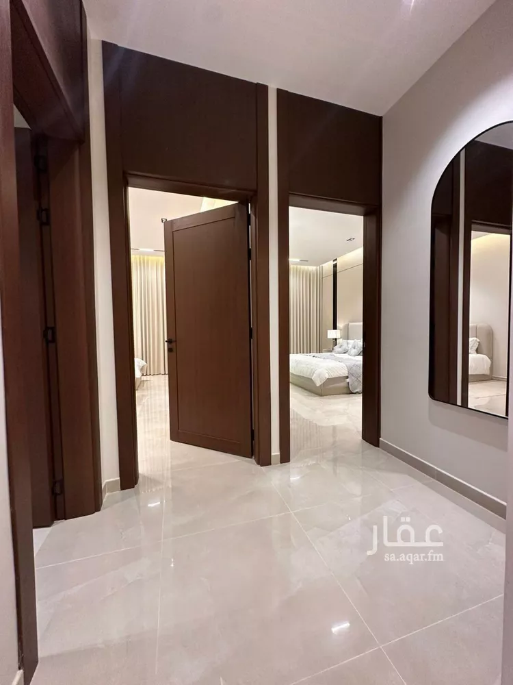 دور للبيع في شارع حامد القاري, حي عكاظ, مدينة الرياض, منطقة الرياض صورة 5