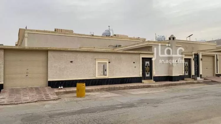 فيلا للبيع في شارع حكيم ابن حزام, حي نوارة, مدينة المزاحمية, منطقة الرياض