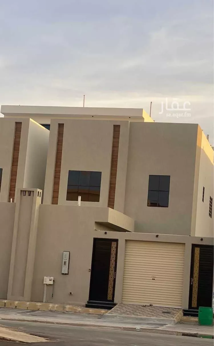 فيلا للبيع في شارع زياد بن أيوب ، حي الفلاح ، بريدة ، بريدة