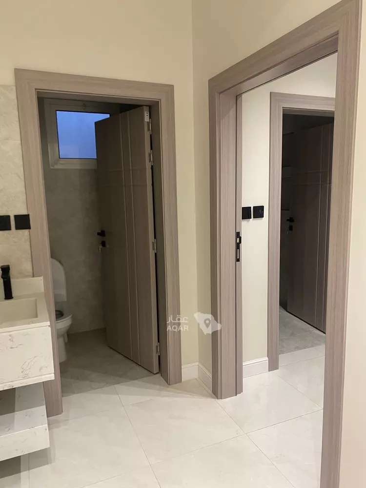 شقة للإيجار في شارع عبدالله الجبائي, حي إشبيلية, مدينة الرياض, منطقة الرياض 10