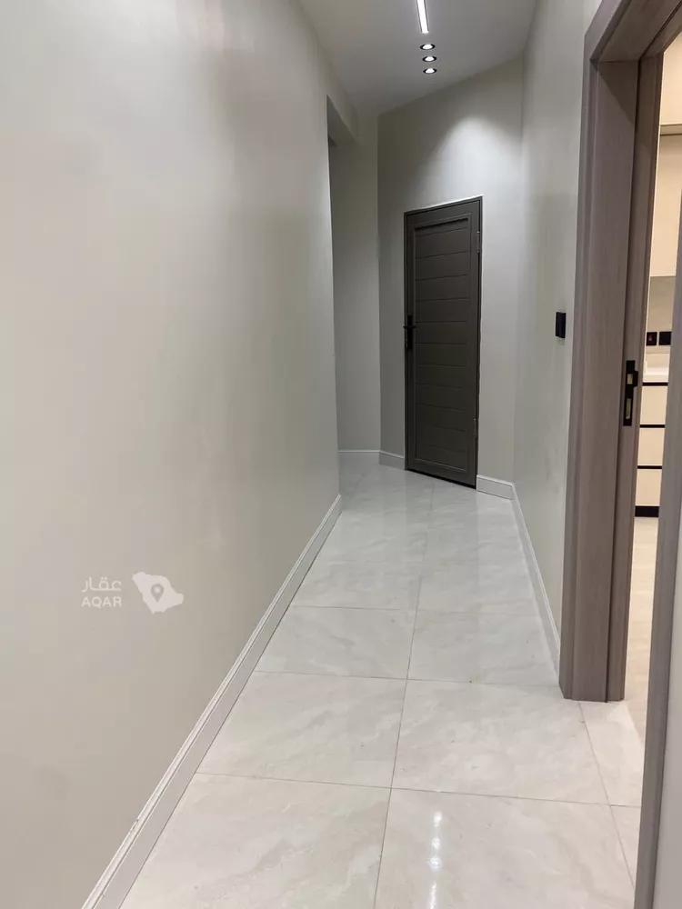 شقة للإيجار في شارع عبدالله الجبائي, حي إشبيلية, مدينة الرياض, منطقة الرياض 9