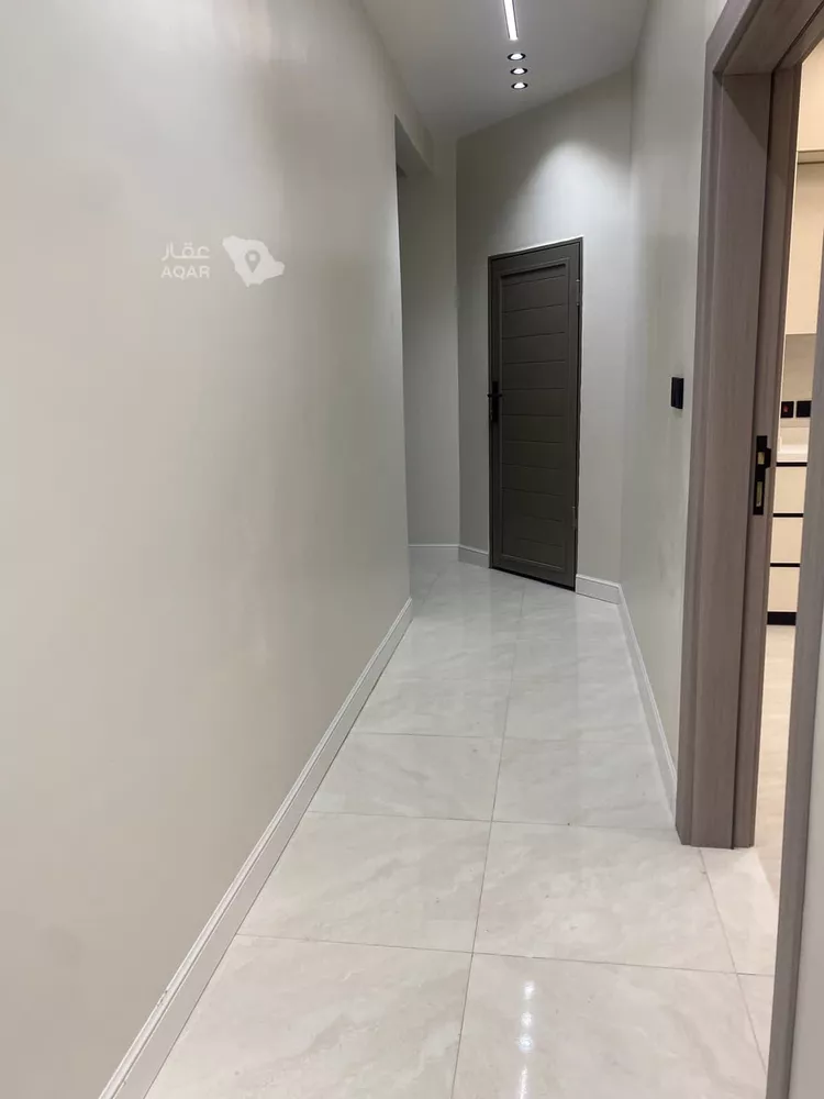 شقة للإيجار في شارع عبدالله الجبائي, حي إشبيلية, مدينة الرياض, منطقة الرياض 4