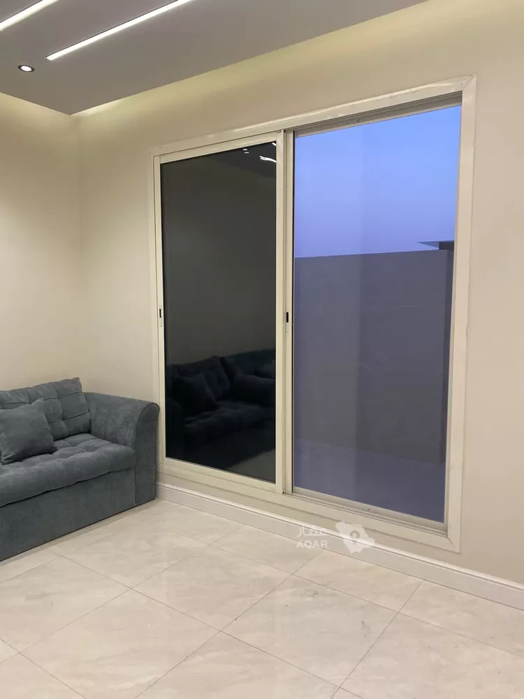 شقة للإيجار في شارع عبدالله الجبائي, حي إشبيلية, مدينة الرياض, منطقة الرياض 7