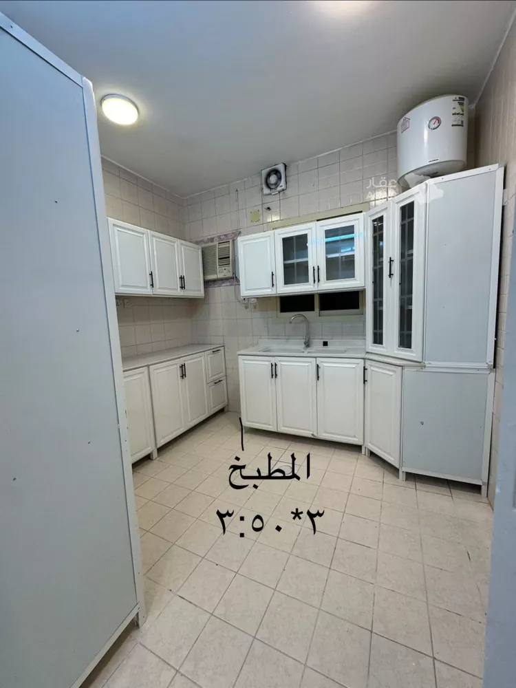 شقة للإيجار في شارع المدارس, حي الحمراء, مدينة الرياض, منطقة الرياض 9