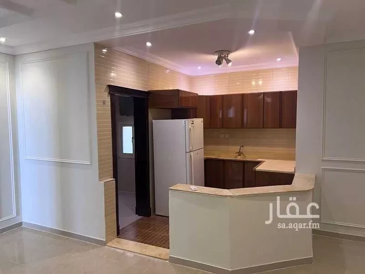 شقة للبيع في شارع محمد بن احمد الفارسي ، حي النزهة ، جدة ، جدة صورة 3