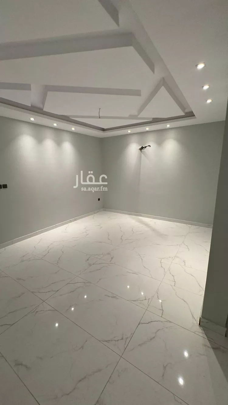 فيلا للبيع في شارع علي بن المديني, حي بنى بياضة, مدينة المدينه المنوره, منطقة المدينة المنورة صورة 4