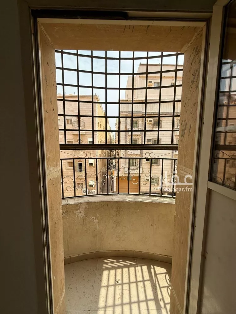 شقة للبيع في شارع عبد الرحمن الخزاعي, حي المروة, مدينة جدة, منطقة مكة المكرمة