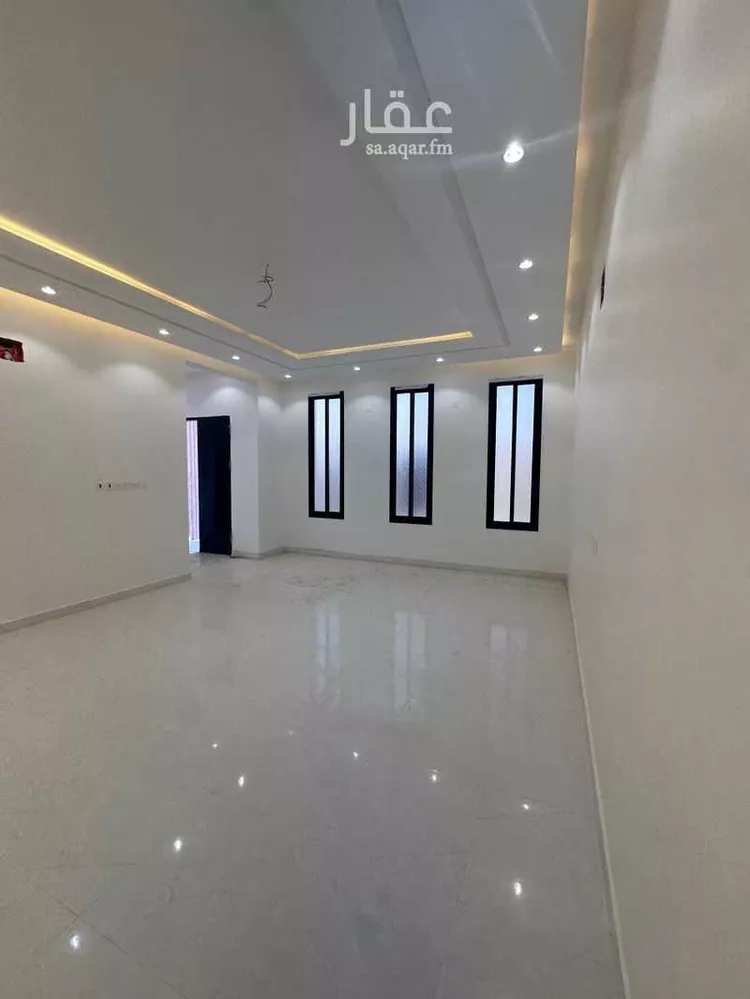 دور للبيع في شارع الأمير فهد بن سلطان بن عبدالعزيز, حي الخالدية, مدينة الدوادمي, منطقة الرياض صورة 3