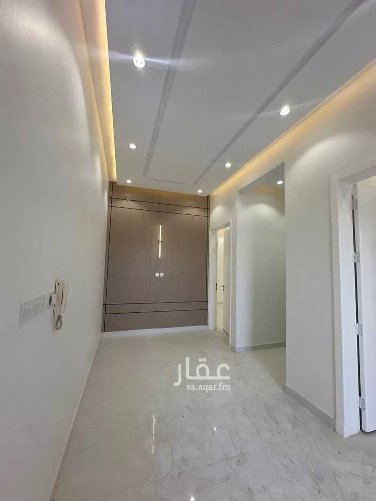 دور للبيع في شارع الأمير فهد بن سلطان بن عبدالعزيز, حي الخالدية, مدينة الدوادمي, منطقة الرياض