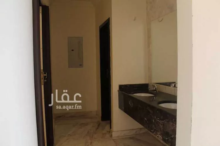 فيلا للبيع في شارع ابو سفيان بن الحارث, حي التحلية, مدينة الخبر, المنطقة الشرقية صورة 3