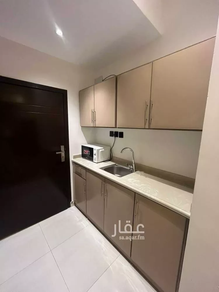 Building for Rent in Medina Bani Harithah 9