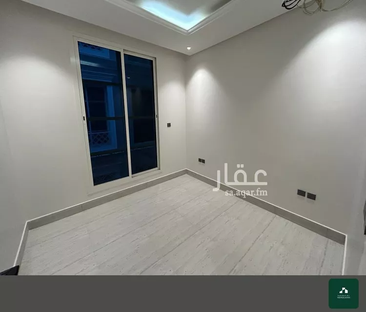 Apartment for Sale in Riyadh Al Malqa 14