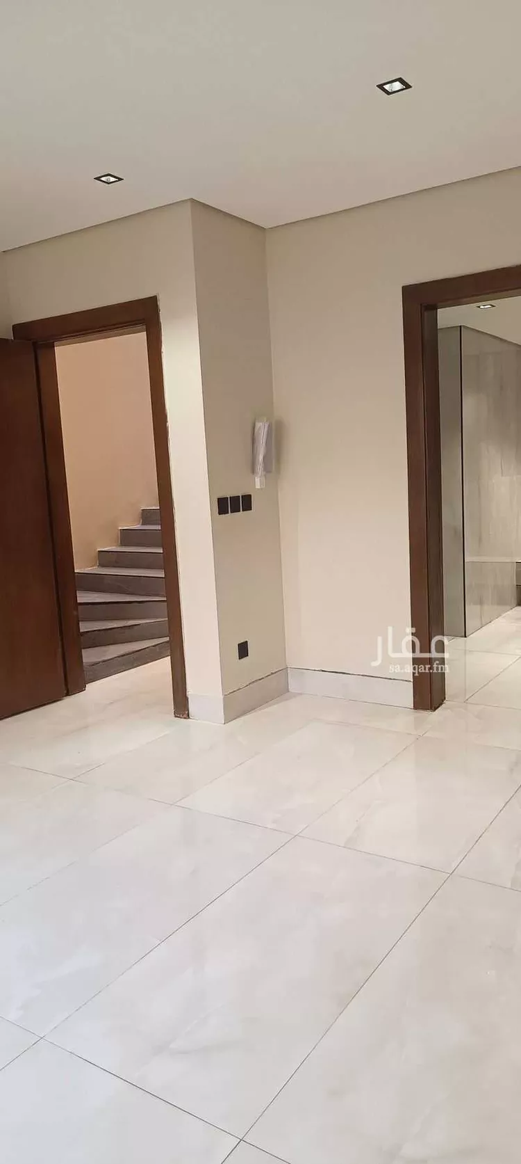 فيلا للإيجار في شارع رقم 344, حي الياسمين, مدينة الرياض, منطقة الرياض صورة 2