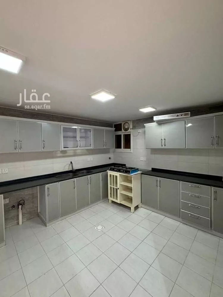 شقة للإيجار في شارع 5651497, حي الروضة, مدينة ابها, منطقة عسير صورة 5