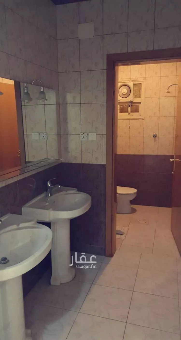 شقة للإيجار في شارع 3 القرى, حي القري, مدينة أبها, منطقة عسير صورة 3