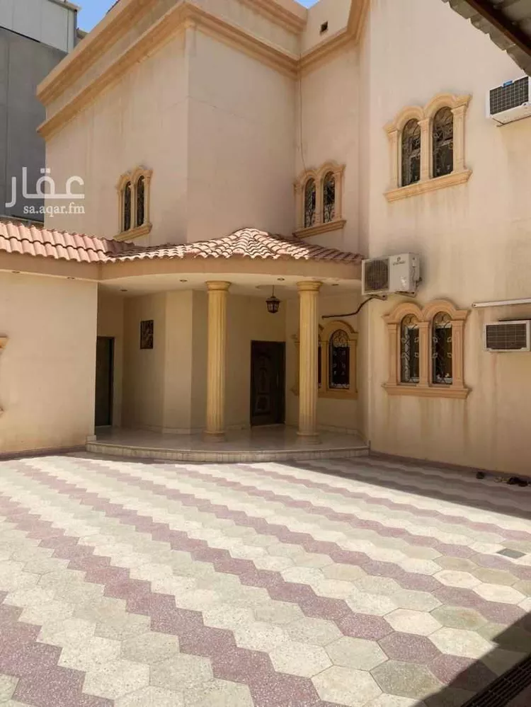 فيلا للبيع في شارع الشيط, حي العقيق, مدينة الرياض, منطقة الرياض صورة 5