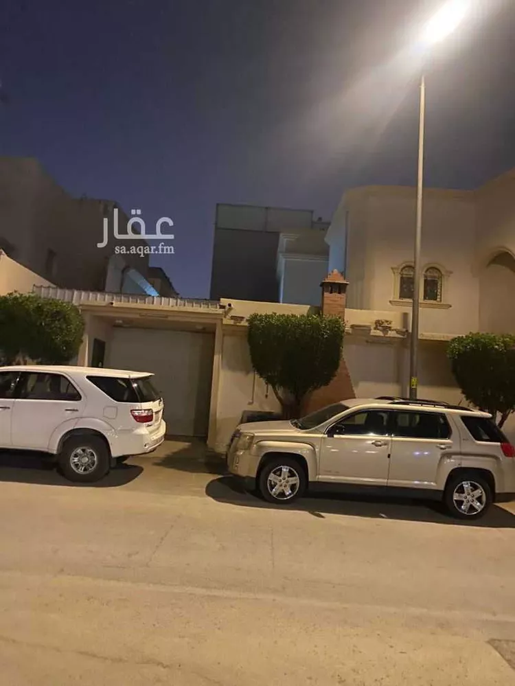 Villa for Sale in Riyadh Al Aqiq
