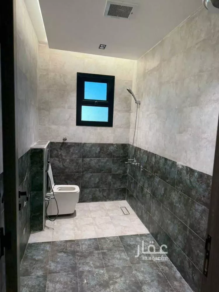 عمارة للإيجار في شارع المساور, حي الوادي, مدينة الرياض, منطقة الرياض صورة 4
