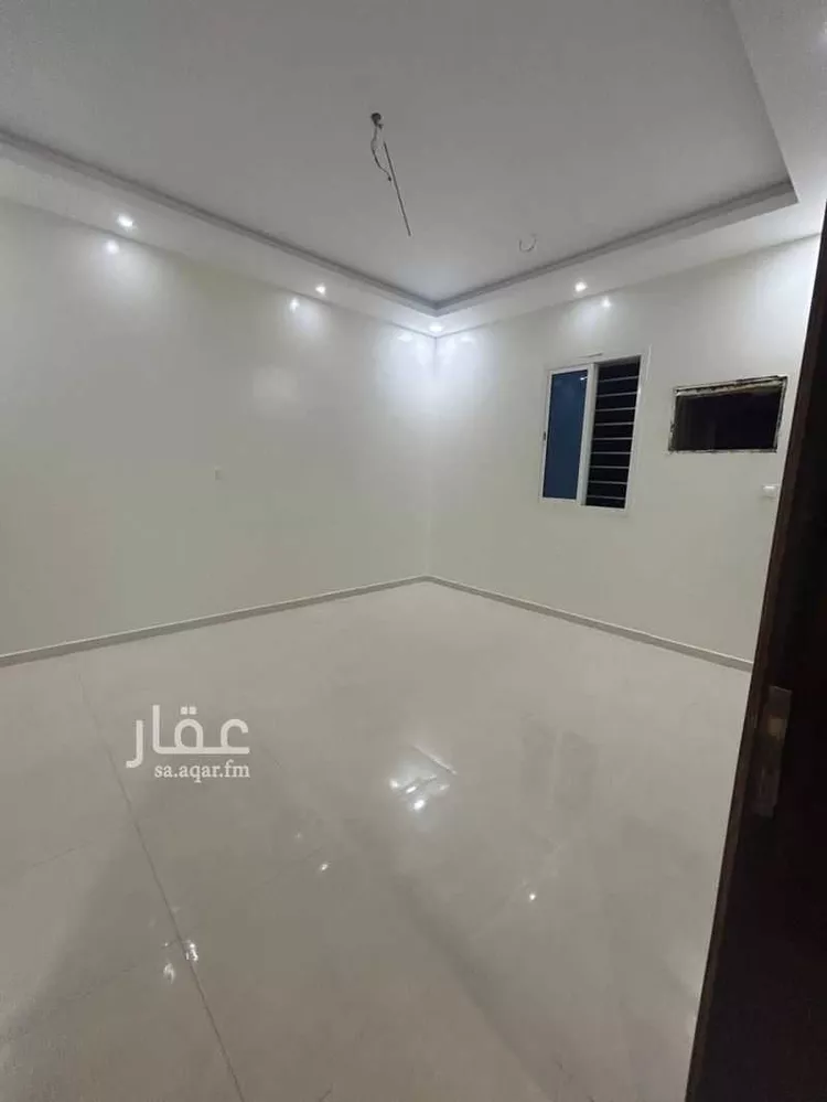 شقة للإيجار في شارع شارع 58 د, حي السويس 1, مدينة جازان, منطقة جازان صورة 3