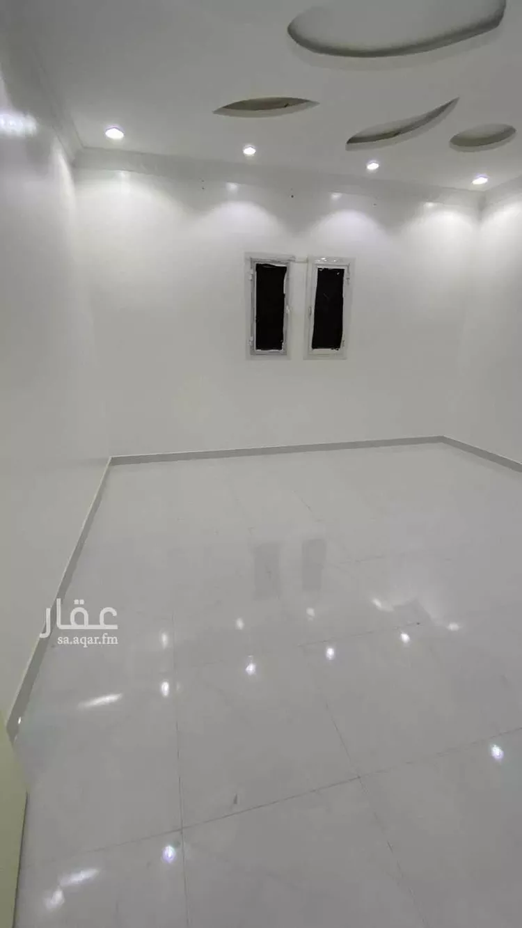 دور للإيجار في شارع الديوانية, حي العزيزية, مدينة الرياض, منطقة الرياض صورة 5
