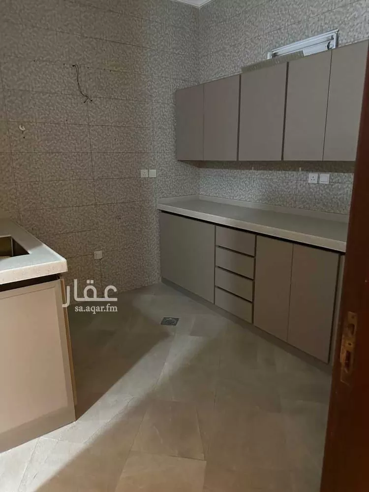 شقة للإيجار في شارع أبي المجد القزويني, حي الصواري, مدينة جدة, منطقة مكة المكرمة صورة 4