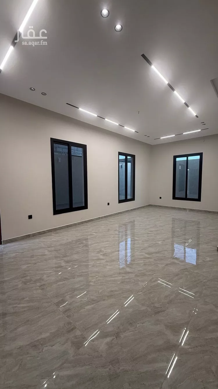 فيلا للبيع في شارع عبدالرحمن ابن ابي عقيل, حي طيبة, مدينة الدمام, المنطقة الشرقية صورة 4