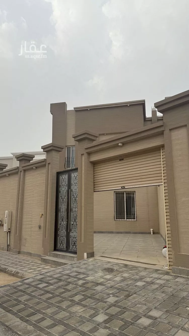 فيلا للبيع في شارع الحسن بن ثواب, حي العروبة, مدينة الدمام, المنطقة الشرقية