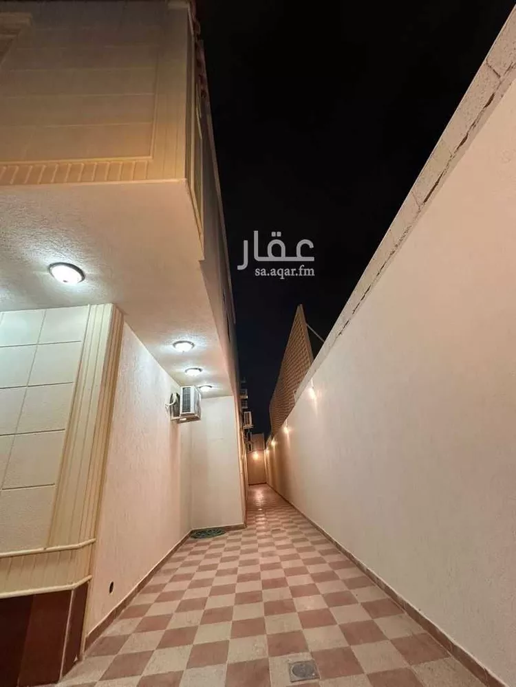 فيلا للبيع في شارع خليص, حي ظهرة لبن, مدينة الرياض, منطقة الرياض صورة 3