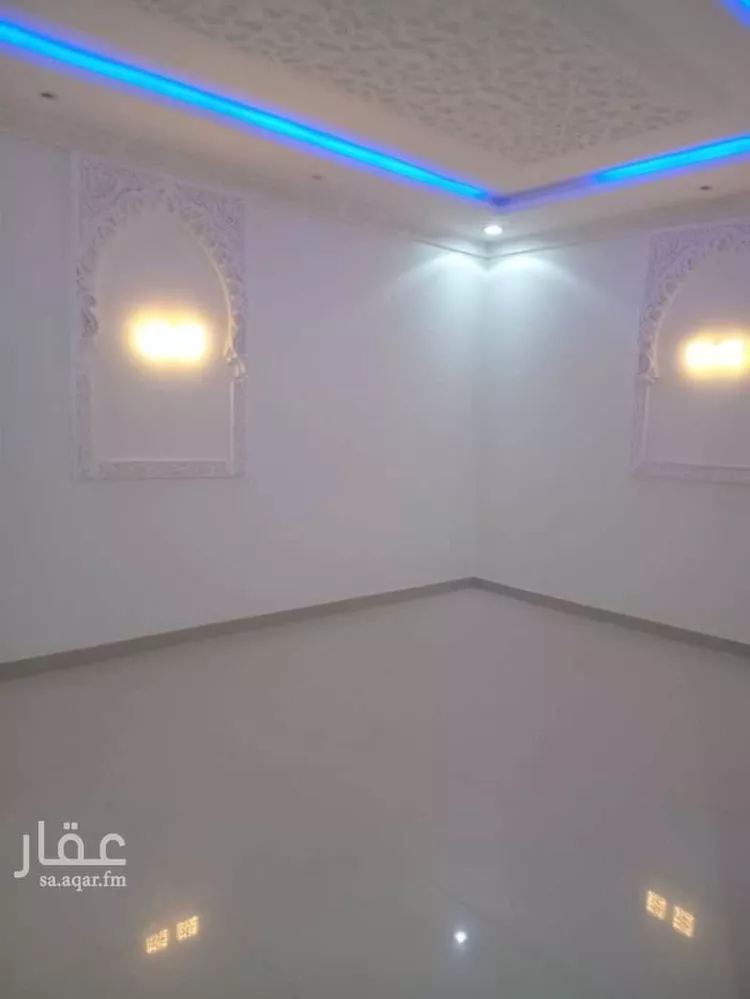 فيلا للبيع في شارع رقم 111, حي ظهرة لبن, مدينة الرياض, منطقة الرياض صورة 5