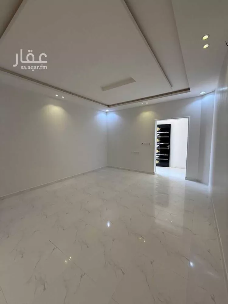 فيلا للبيع في شارع رقم 170, حي ظهرة لبن, مدينة الرياض, منطقة الرياض صورة 2