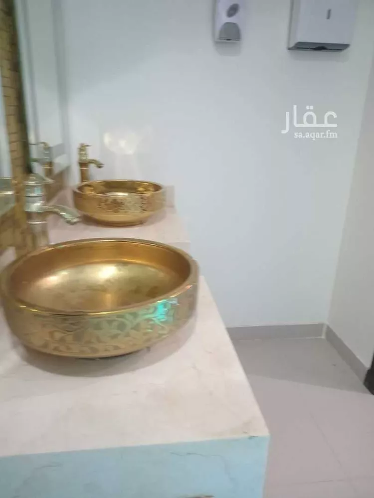 فيلا للبيع في شارع رقم 338, حي ظهرة لبن, مدينة الرياض, منطقة الرياض صورة 2