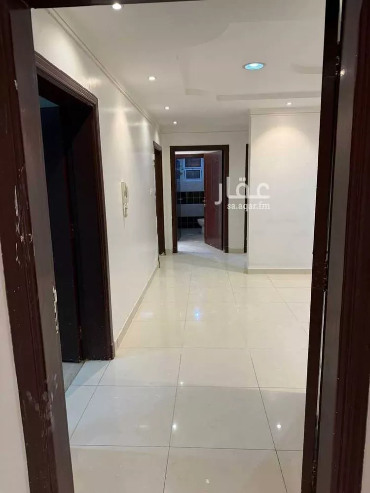 شقة للبيع في شارع عنيزة, حي ظهرة لبن, مدينة الرياض, منطقة الرياض صورة 3