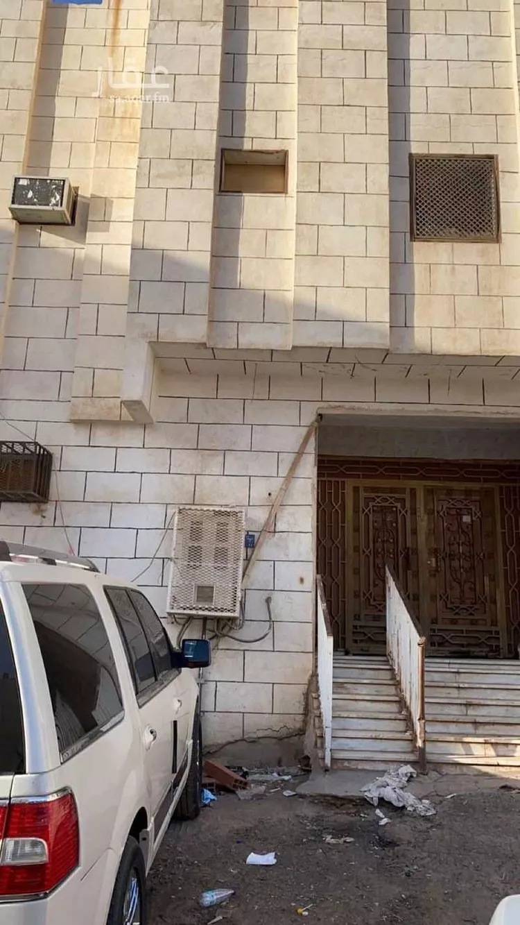 عمارة للبيع في شارع عبداللَه ابن عبدالرحمن النوفلي, حي الظاهرة, مدينة المدينه المنوره, منطقة المدينة المنورة