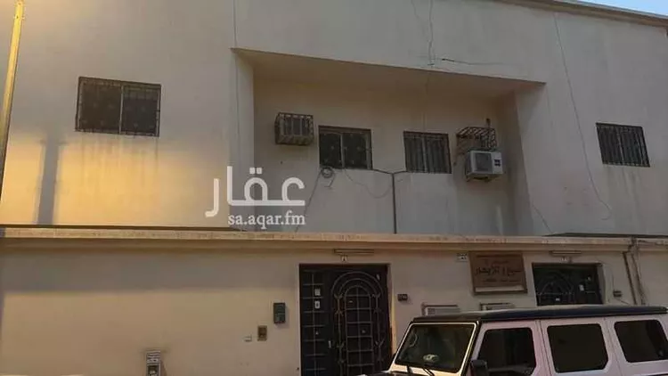 فيلا للبيع في شارع الخطائط, حي المعذر, مدينة الرياض, منطقة الرياض