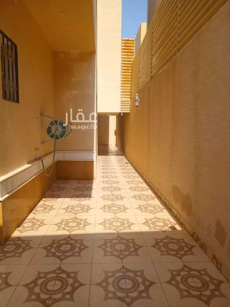 فيلا للبيع في شارع رقم 111, حي ظهرة لبن, مدينة الرياض, منطقة الرياض 7