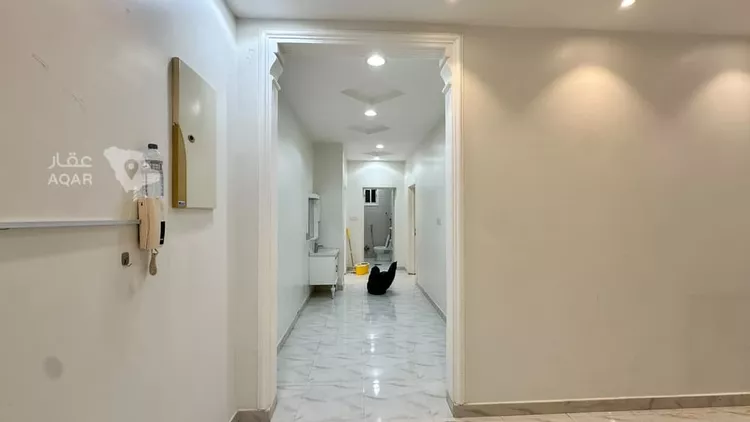 شقة للإيجار في شارع عبدالله بن صدقة دحلان, حي ظهرة لبن, مدينة الرياض, منطقة الرياض 2
