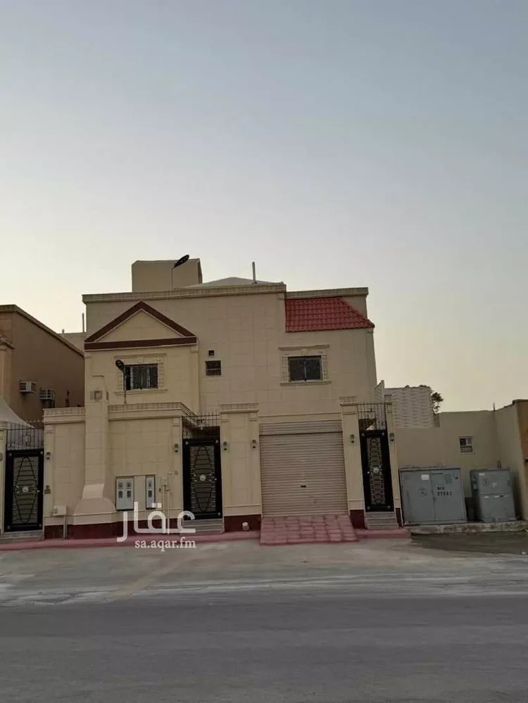 فيلا للبيع في شارع خليص, حي ظهرة لبن, مدينة الرياض, منطقة الرياض