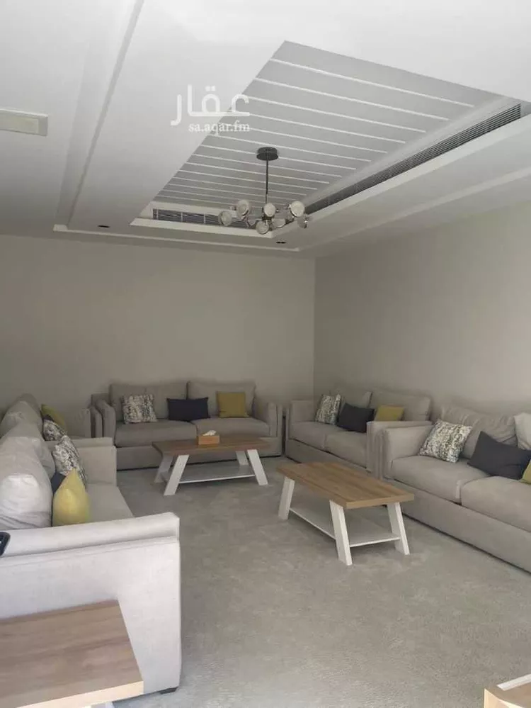 فيلا للبيع في شارع حمد إبراهيم الحقيل, حي عرقة, مدينة الرياض, منطقة الرياض 7