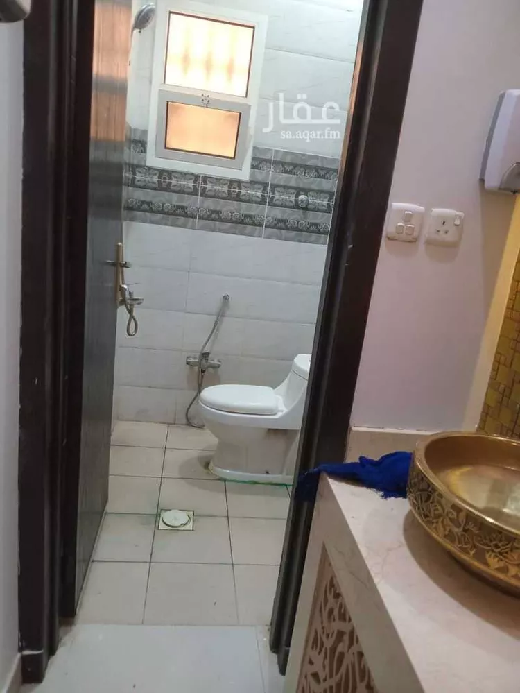 فيلا للبيع في شارع رقم 338, حي ظهرة لبن, مدينة الرياض, منطقة الرياض صورة 3