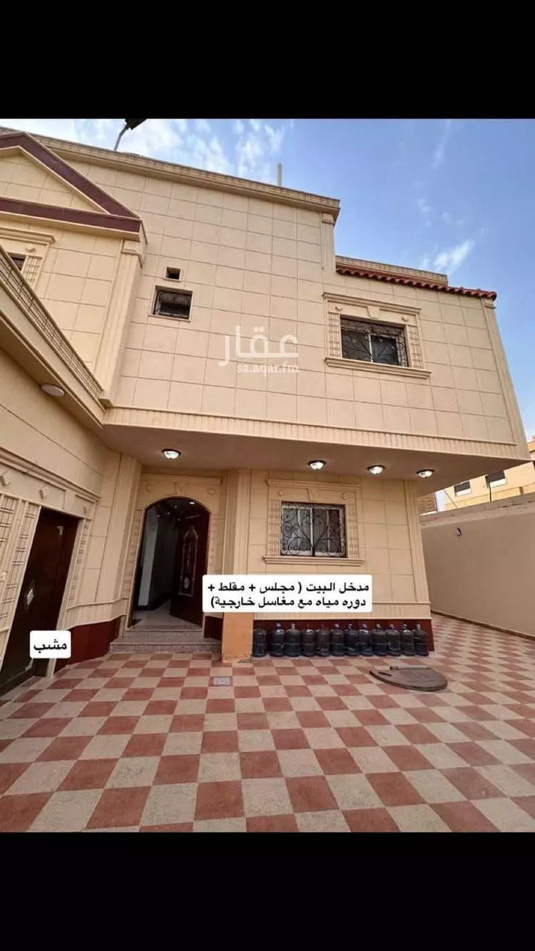 فيلا للبيع في شارع خليص, حي ظهرة لبن, مدينة الرياض, منطقة الرياض صورة 5