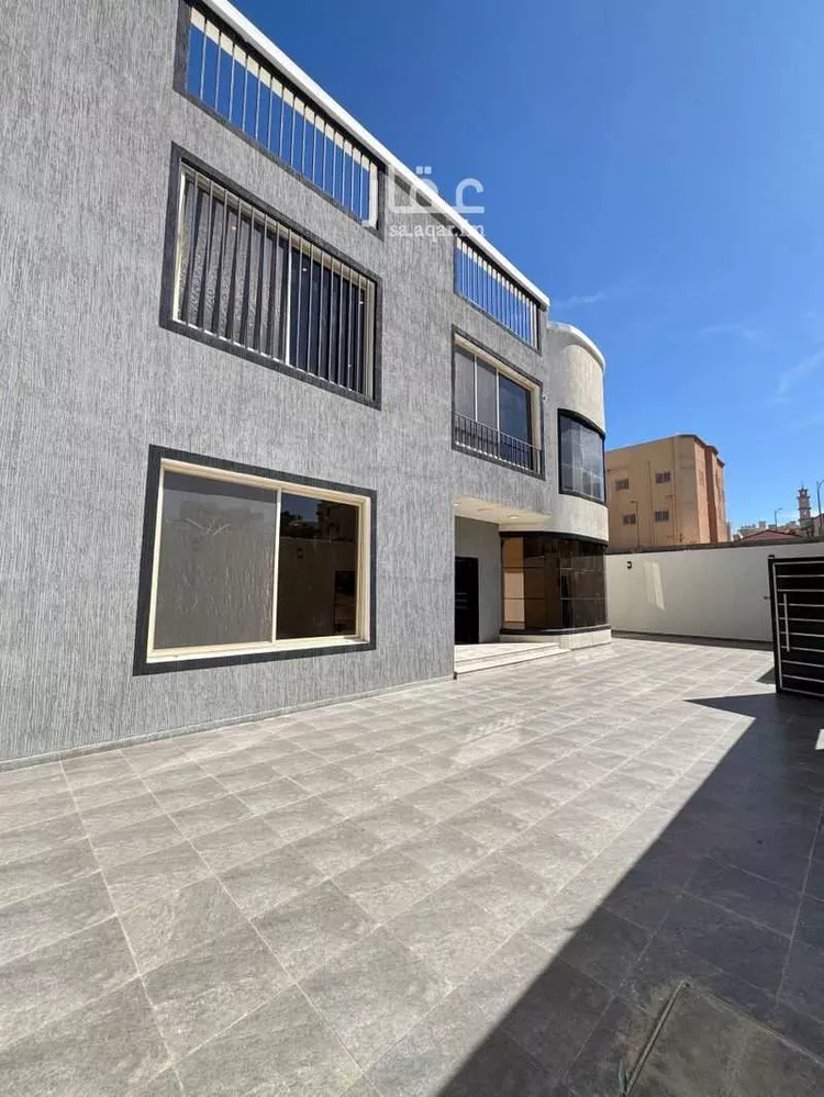 فيلا للبيع في شارع نومانية, حي الروضة, مدينة أبها, منطقة عسير صورة 3