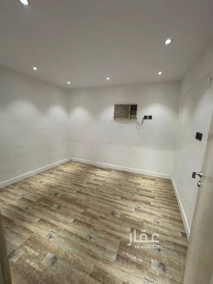 عمارة للإيجار في شارع الملك سعود, حي الشفاء, مدينة أبها, منطقة عسير صورة 3